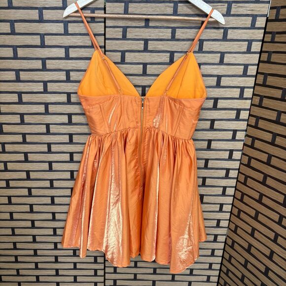 Runaway‎ Astrid Orange Dress Size Small - Picture 3 of 10